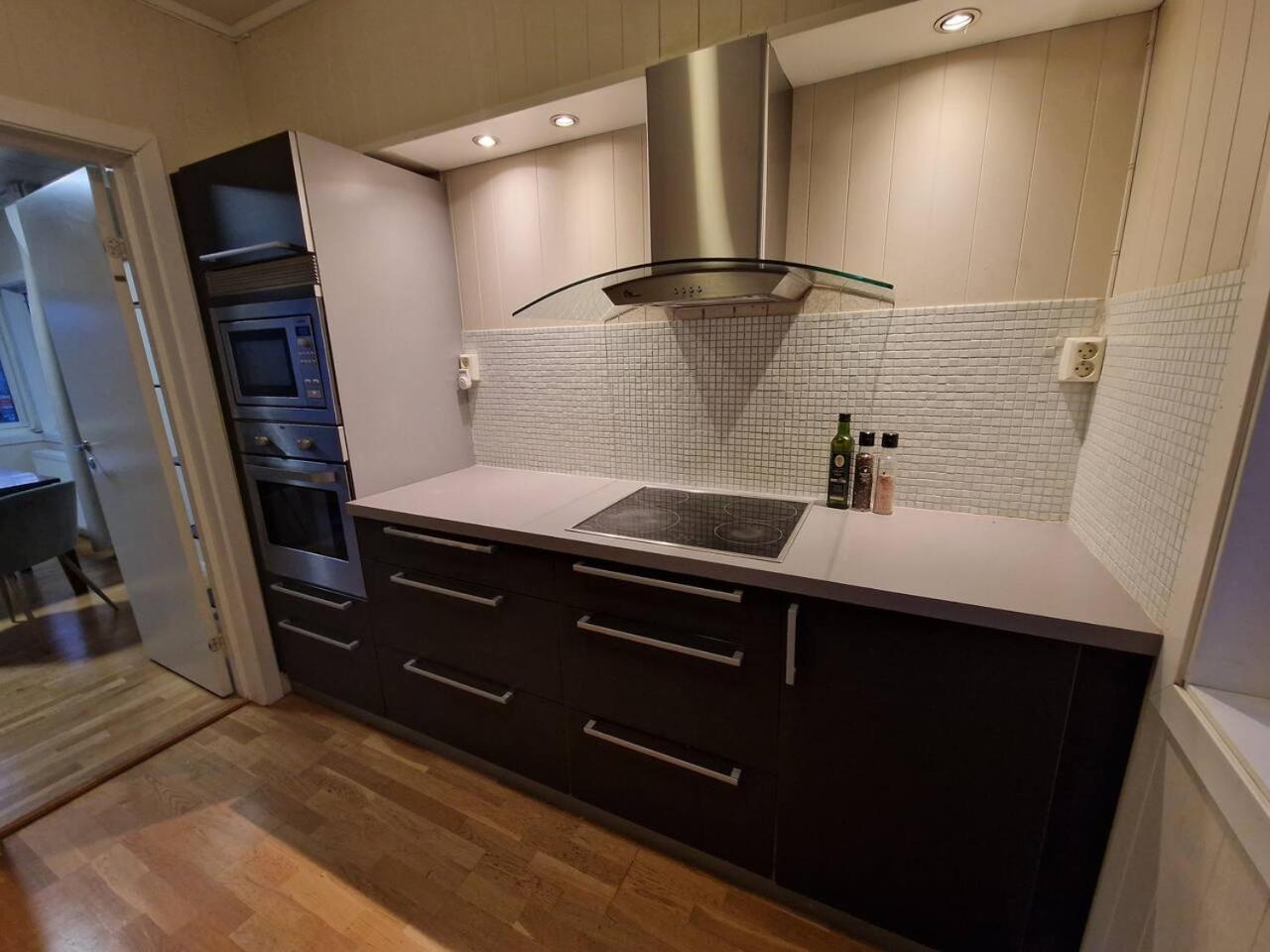 شقة Semi-Detached House Downtown ترومسو المظهر الخارجي الصورة